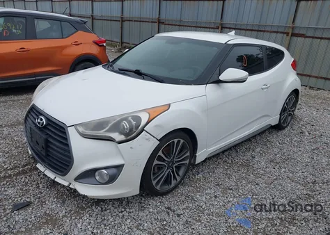2016 Hyundai Veloster Turbo z USA, uszkodzony, nr VIN KMHTC6AEXGU268764